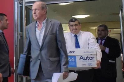 Iriarte obtuvo una caja con datos legislativos