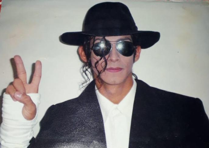 El Michael Jackson que pasó de los adoquines de las peatonales tucumanas a romperla por Sudamérica