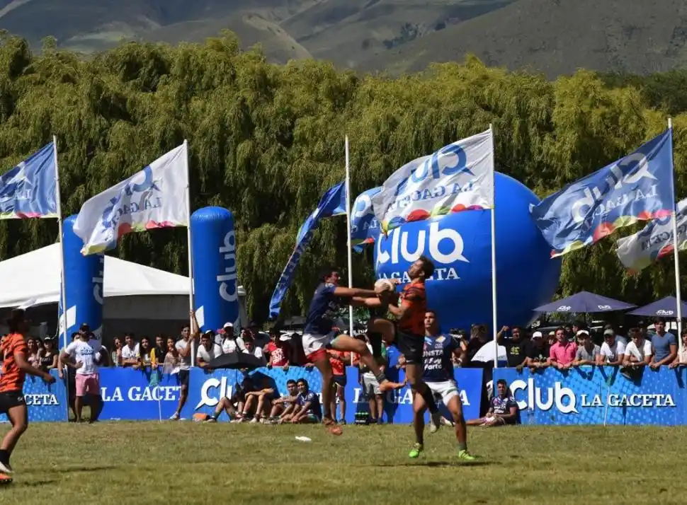 REFERENCIA. Como todos los años, LA GACETA estuvo presente con su stand. 