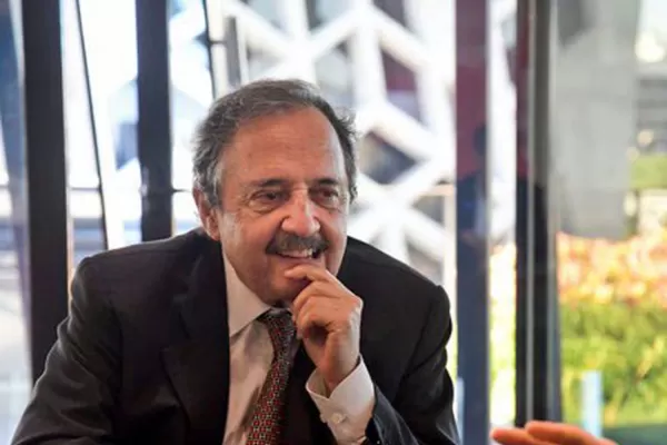 Alfonsín, a la oposición: parecen más preocupados por los aciertos que por los errores