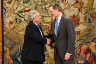 Fernández logró el apoyo de España, y ahora va por Francia