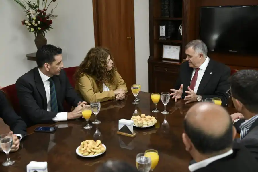 Si alguien joven toma mucho alcohol, realmente tiene muchos problemas, dijo la titular del Sedronar