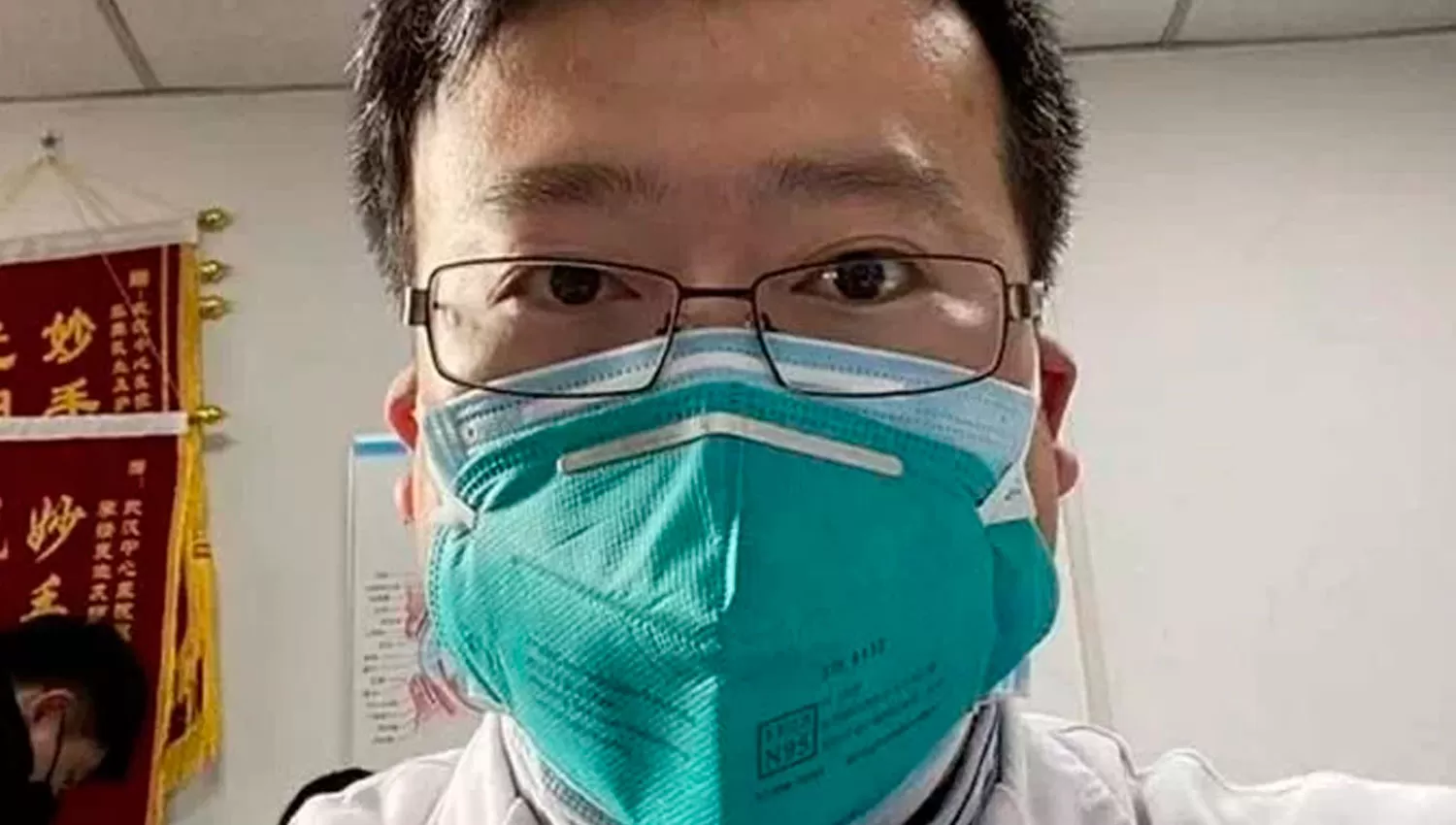 Niegan que haya muerto el médico chino que alertó sobre el coronavirus