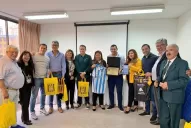 Una recepción con honores de la dirigencia paceña