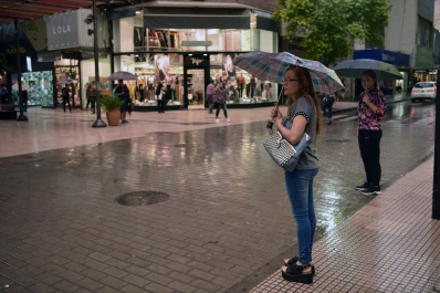 El fin de semana extra largo comenzó gris, pero solo llovería hoy