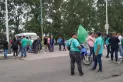 Trabajadores de ATE bloquearon el acceso a la terminal de ómnibus en reclamo por la cláusula gatillo