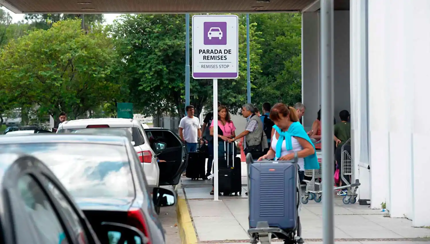 El sistema de remises no tiene legislación que lo avale en Tucumán.