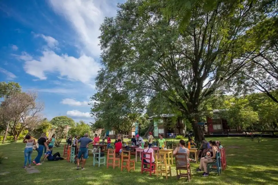 CASA DE TÉ. En “La Solana” las meriendas y los desayunos son al aire libre. 
