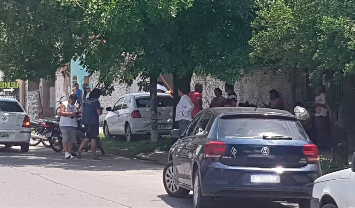 Un joven fue apuñalado en Villa Luján.
