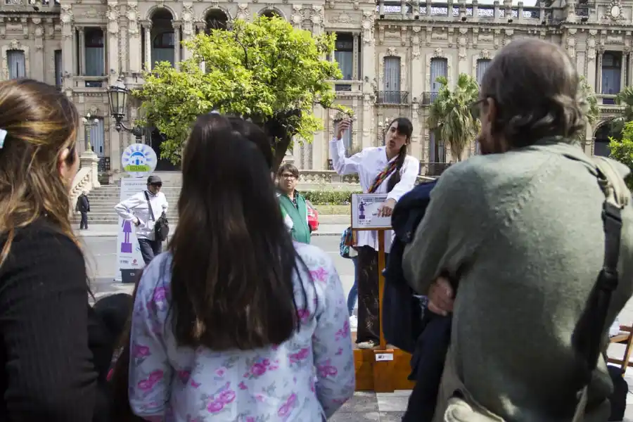 CIENCIA SOBRE LA TARIMA. La primera edición tuvo lugar 2019 en la Plaza Independencia / FOTO DE CECILIA GALLARDO.
