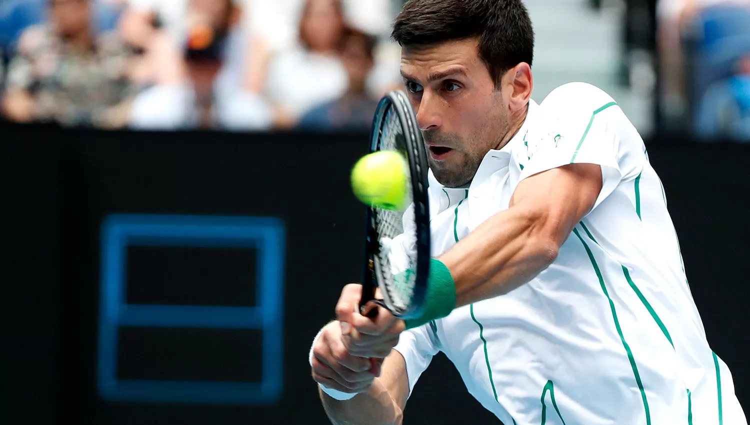 Djokovic abrió el año con otro título de Grand Slam en Australia. (ARCHIVO)