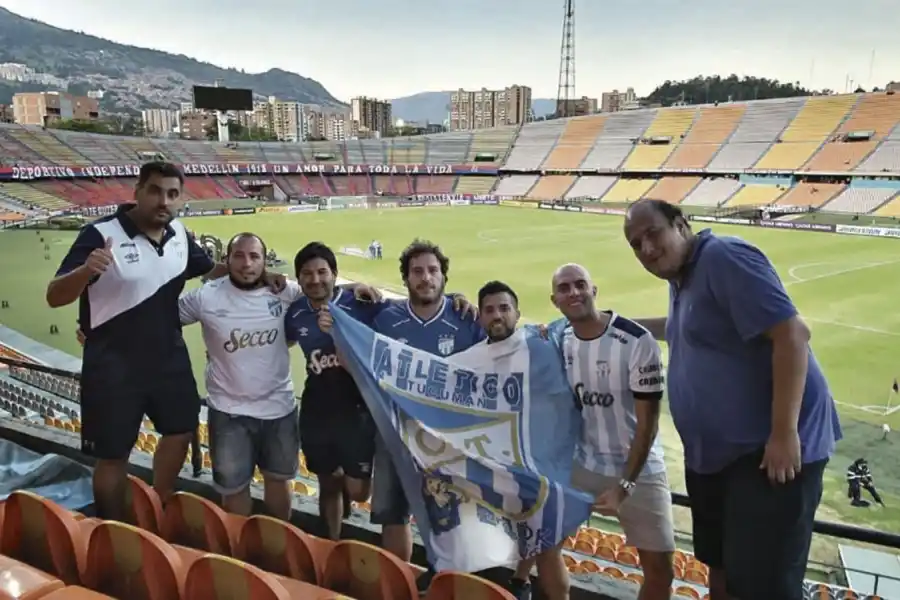 Los simpatizantes de Atlético, pura pasión en Medellín