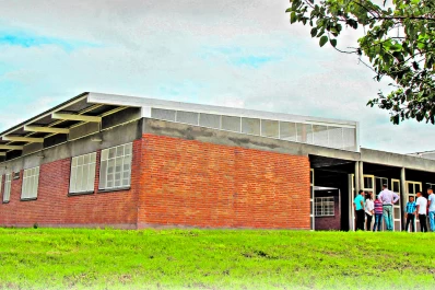Abren una escuela nueva en el corazón de la cárcel