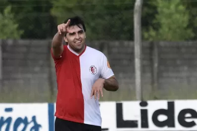 Sportivo goleó a Llorens y es puntero en el Federal