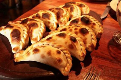 Calentitas y jugosas: así se prepara una buena empanada