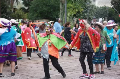 Las mujeres coparon con su alegría el Jueves de Comadres en Jujuy