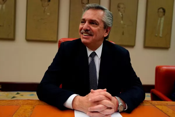 Alberto Fernández aseguró que no habrá aumentos en las tarifas y pidió paciencia