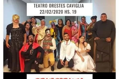 El teatro del interior en la sala Caviglia