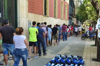 Copa Libertadores: los socios “Decanos” se agolparon para comprar su entrada