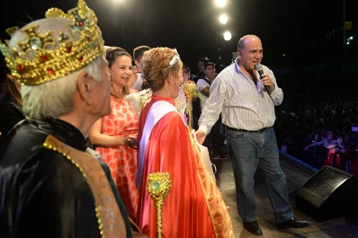 Manzur, en el carnaval 'Jóvenes de la tercera edad': se van reintegrando los derechos a los grupos más vulnerables