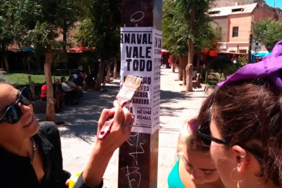 Afiches y spots contra la violencia de género en el carnaval de Jujuy