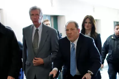 Un jurado de Nueva York halló culpable de abuso sexual a Harvey Weinstein