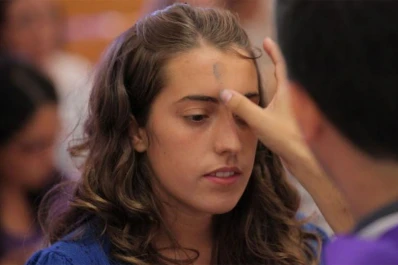 Hacia la Semana Santa: hoy se marcará con cenizas a los fieles