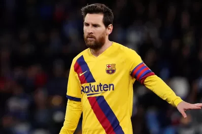 Napoli no pudo sostener la ventaja y terminó empatando 1-1 con Barcelona