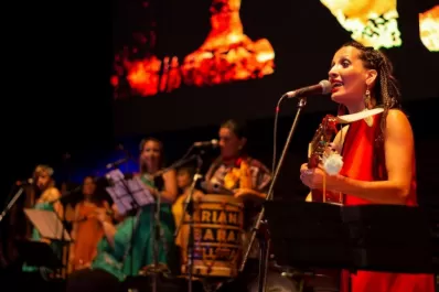 Nancy Pedro: “el feminismo transforma la música”