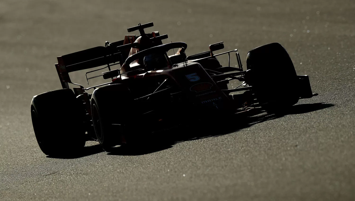 Por primera vez en la pretemporada de Catalunya, Sebastian Vettel hizo el mejor tempo con su Ferrari. (Reuters)
