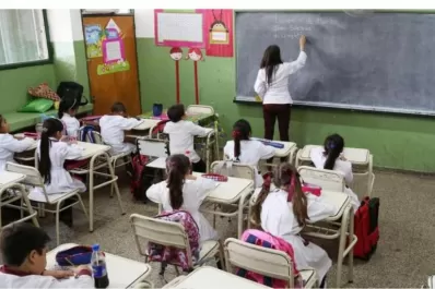 El Gobierno anunciaría mañana la suspensión de clases en escuelas primarias y secundarias