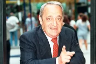 Despedida a mi vecino de mesa, Alberto Calliera