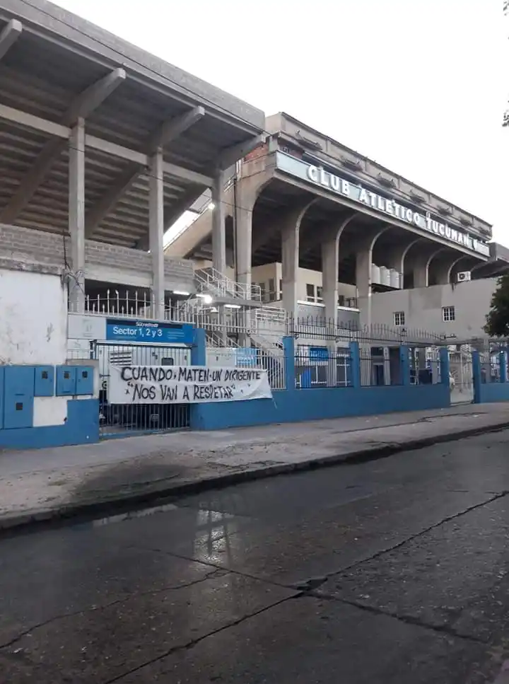 La grave amenaza que apareció en el Monumental: cuando maten a un dirigente nos van a respetar