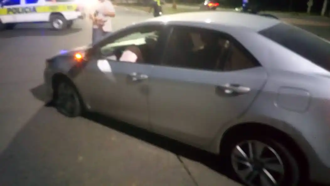 Un camionero chocó a un auto en Yerba Buena y huyó del lugar