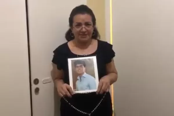 No a la domiciliaria, el pedido de la madre de Fernando Báez Sosa