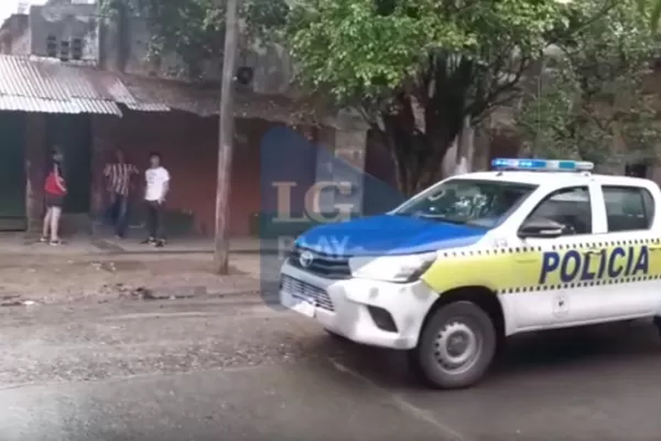 Se los invita a retirarse de este lugar, la sugerencia de la Policía para evitar reuniones