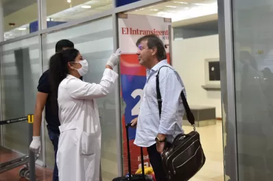 Zielinski sobre el coronavirus: se debería parar el fútbol