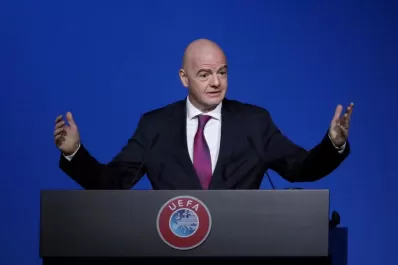 Conmebol y UEFA decidieron que la Copa América y la Eurocopa se jueguen en 2021