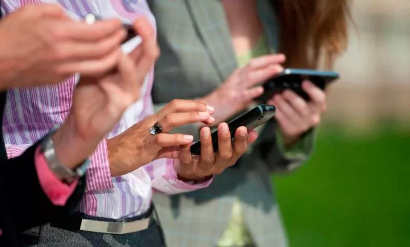 Los usuarios prepagos de celular tendrán importantes descuentos y beneficios