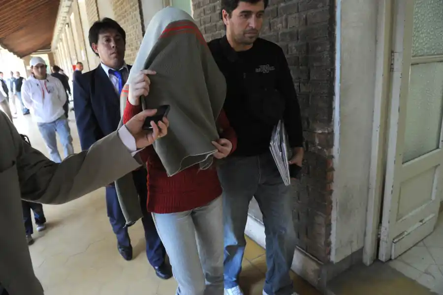 LA ARREPENTIDA. Paola Castro el día que acusó a su amante de ser el autor del crimen de Marcela.