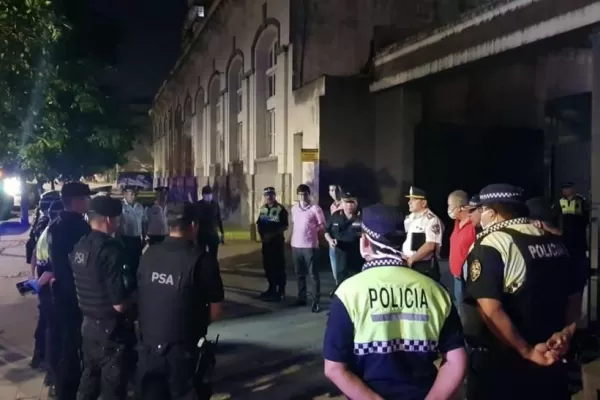 Acusarán a unas 90 personas por no cumplir con el aislamiento