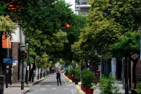 Ampliaron las excepciones al aislamiento para incorporar el servicio de delivery