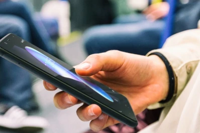 Informe de Telecom: esta semana de permanencia en los hogares aumentó un 62% la utilización del whatsap