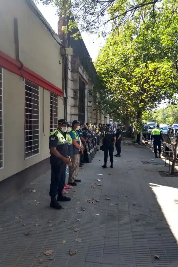 Piensan secuestrar el medio de movilidad que usen los que violan la cuarentena 