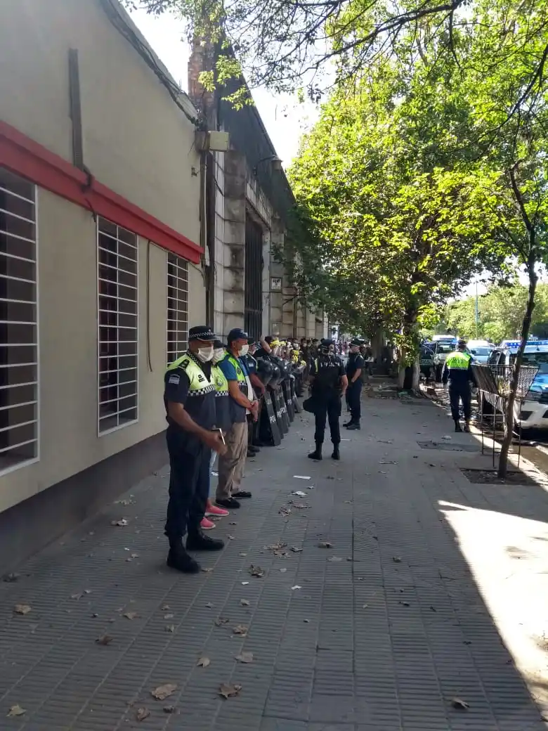 Piensan secuestrar el medio de movilidad que usen los que violan la cuarentena 