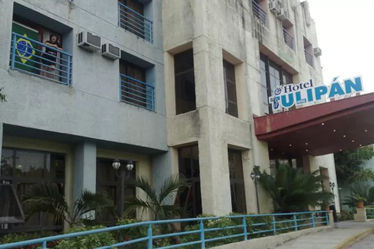 El hotel Tulipán, de tres estrellas, pagado por la Embajada argentina en Cuba.