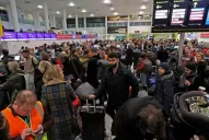 Una pareja de tucumanos varados en Londres presenta un amparo para que les permitan ser repatriados