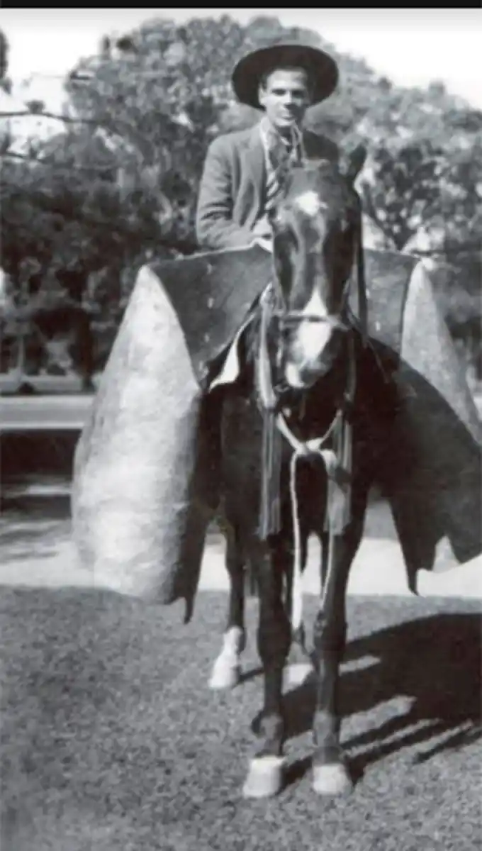 Murió el historiador y periodista Carlos Páez de la Torre (h)