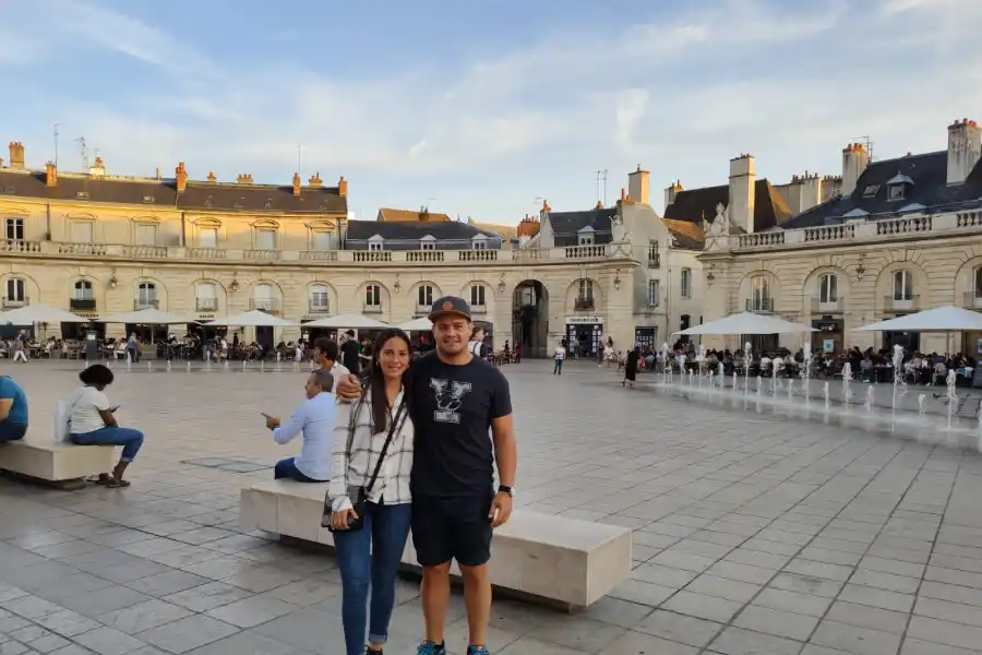 ANTES DE LA CUARENTENA. LA calles de Beaune suelen estar abarratodas de turistas, de abril a noviembre. No son muchos los meses de paz. 