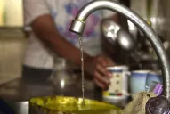 Manzur, por decreto, frena por 180 días el corte de servicios